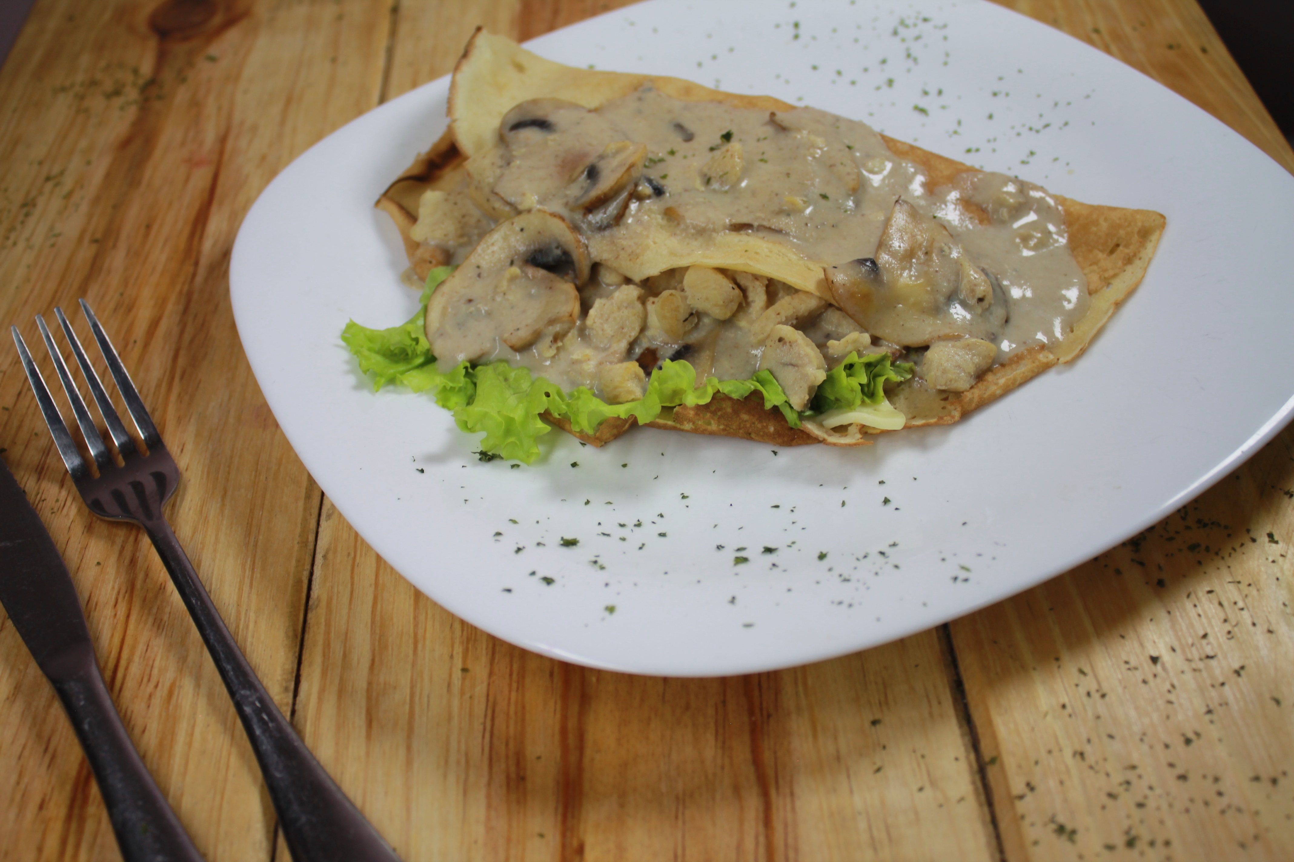 Crepes de Pollo y Champiñones 100% Artesanal